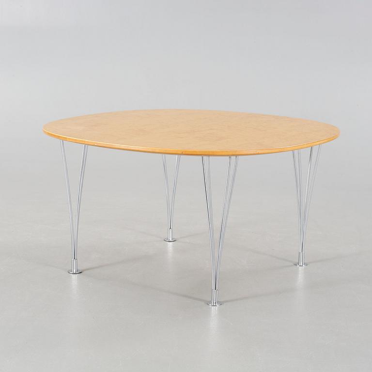 A coffee table named "Supercirkel", designed by Piet Hein and Bruno Mathsson.