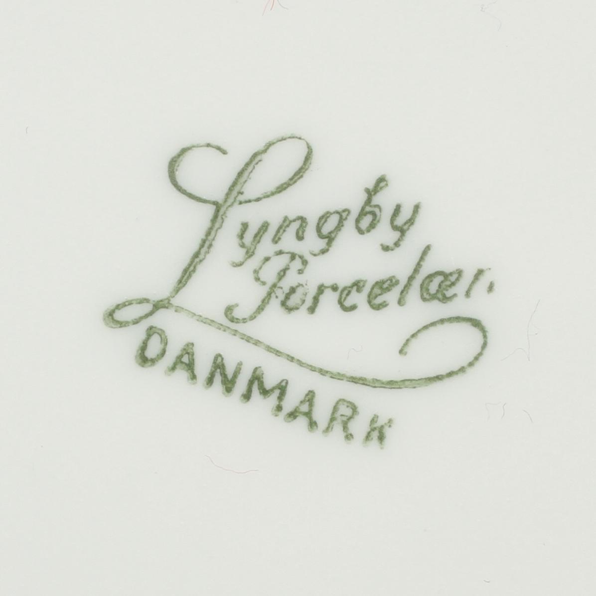 SERVISDELAR, 55 st,  "Danild Harlekin", Lyngby Danmark, 1900-talets andra hälft.