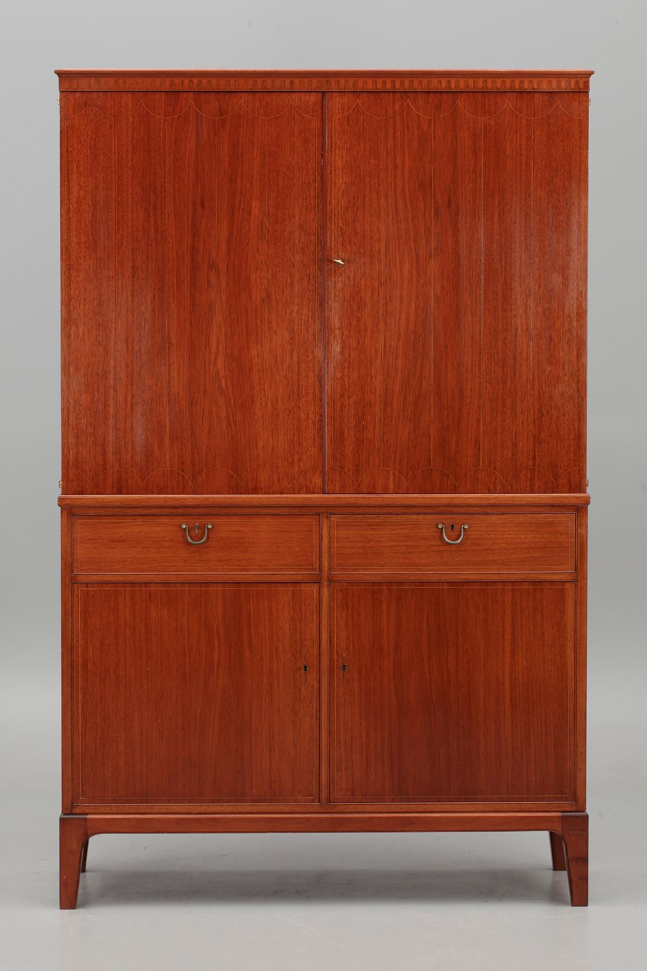 SKÅP, "Nybo", Nordiska Kompaniet, tillverkad 1948.