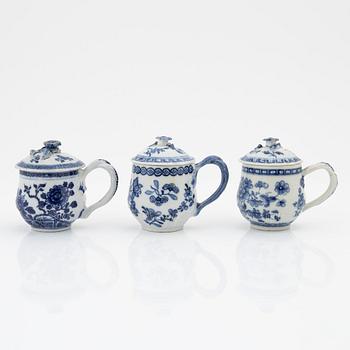 A set of six blue and white custard cups with stands, Qing dynasty, Qianlong (1736-95).