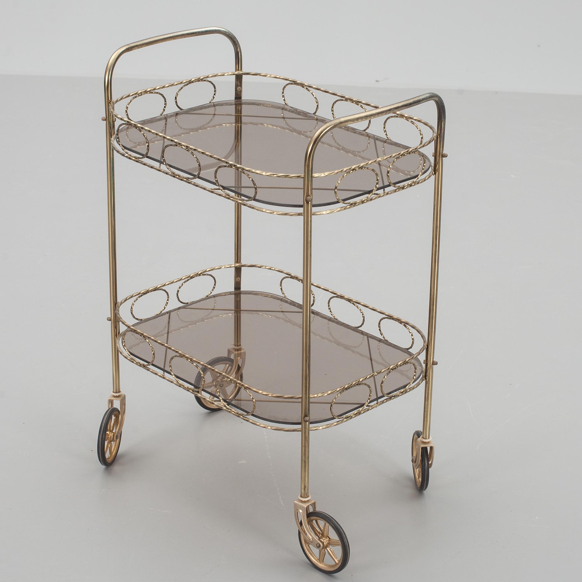 SERVERINGSVAGN, Sverige 1900-talets andra hälft.