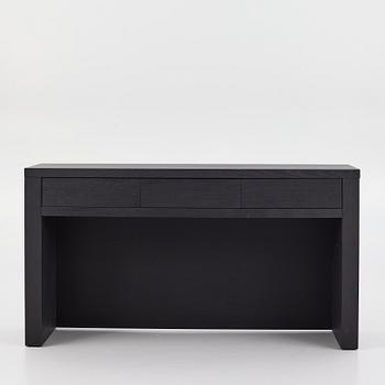 Helene Hennie, sideboard, "Chevely", Slettvoll.