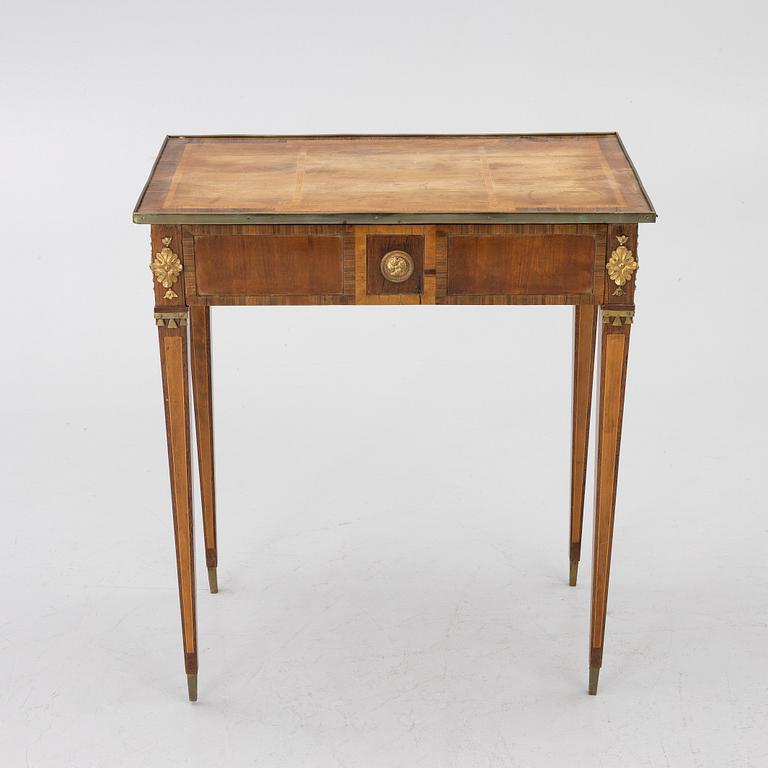 Ladies’ work table, Gustavian, in the manner of Ander Lundelius, late 18th century.