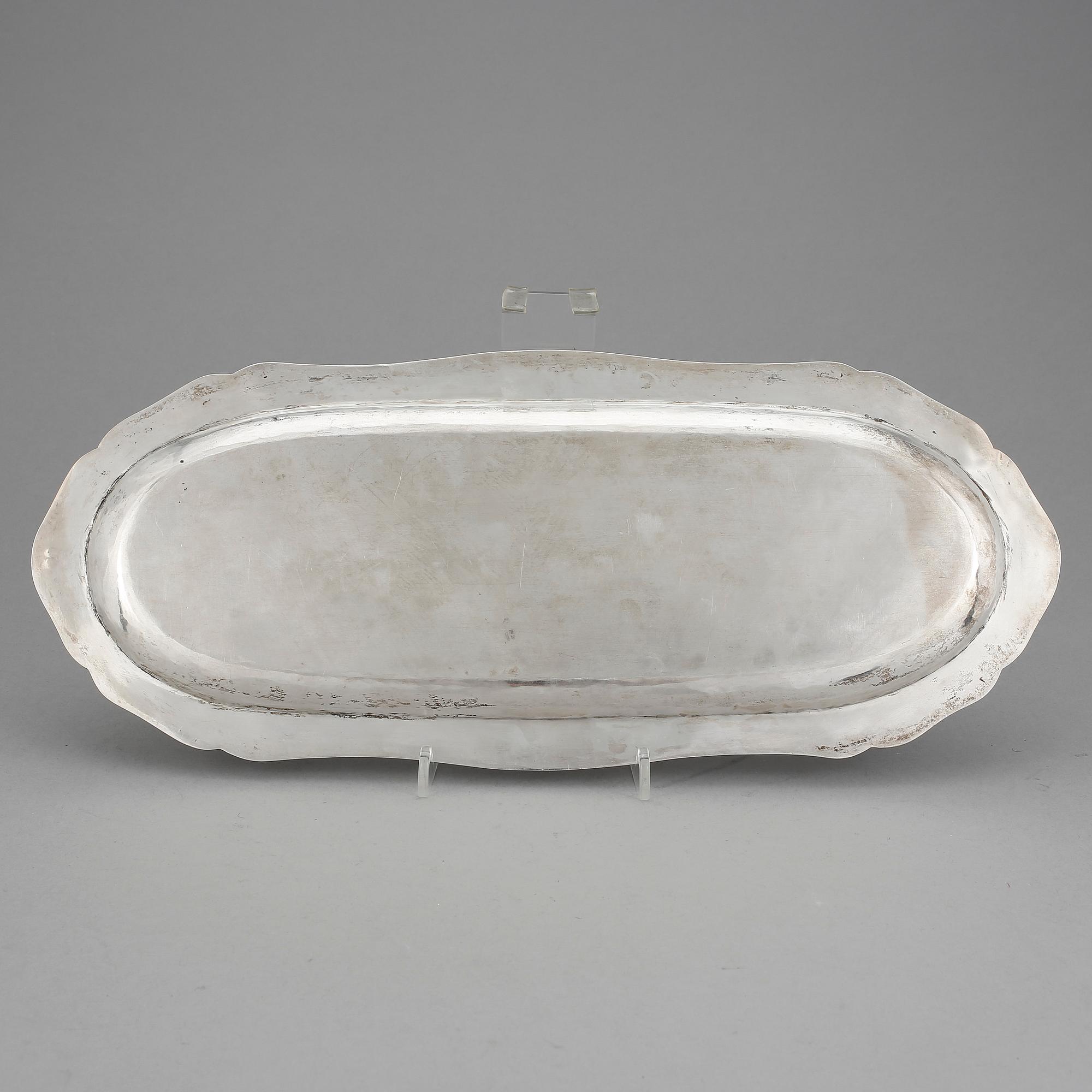 BRICKA, silver, Österrike-Ungern, 1867-1922. Vikt ca 445 gram.