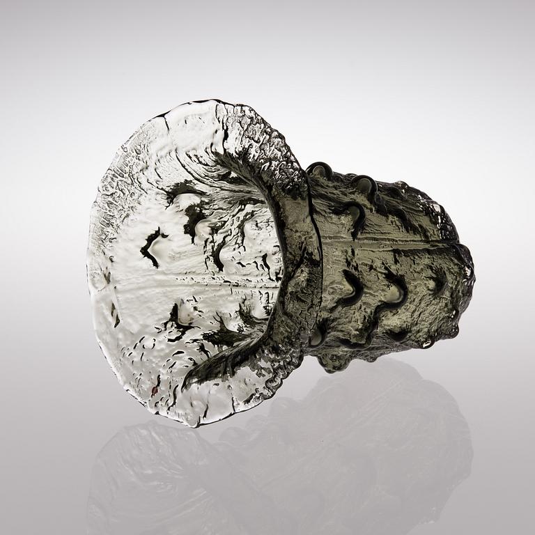 A vase from the Finlandia-series signed Timo Sarpaneva 3356, Iittala. Designed in 1964.