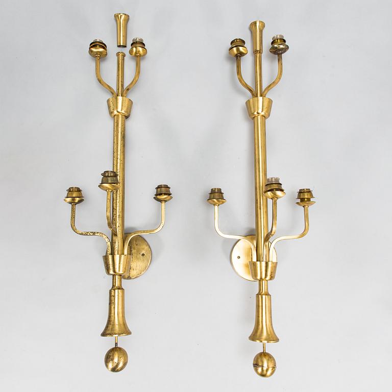 Paavo Tynell, a pair of 1940's wall lights for Taito.
