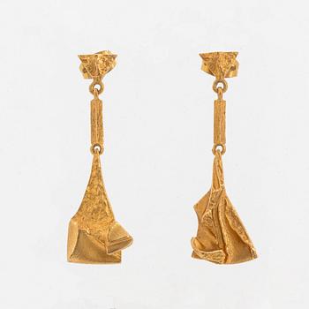 Björn Weckström, a pair of earrings, "Scarlett", Lapponia 1998.