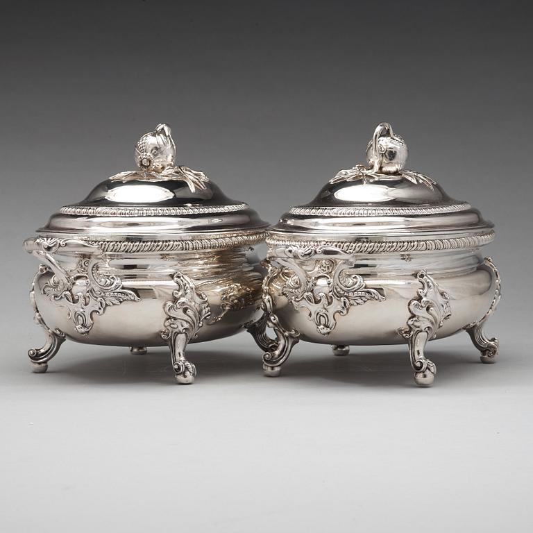 A pair of English mid 18th century tureens, mark of Edward Wakelin, London 1755.