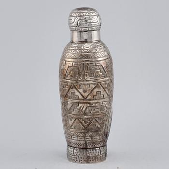 SHAKER, silver, Peru, vikt 285 g.