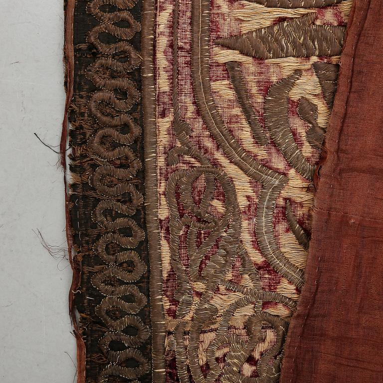 DÖRRTEXTIL, orientalisk, troligen 1800-tal.