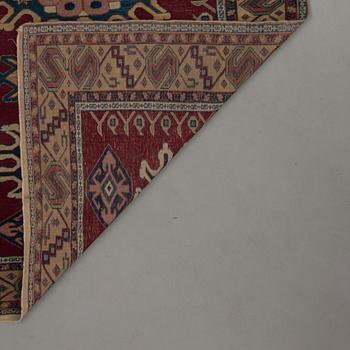 MATTA, semiantik, Kaukasien. Ca 173x114 cm.