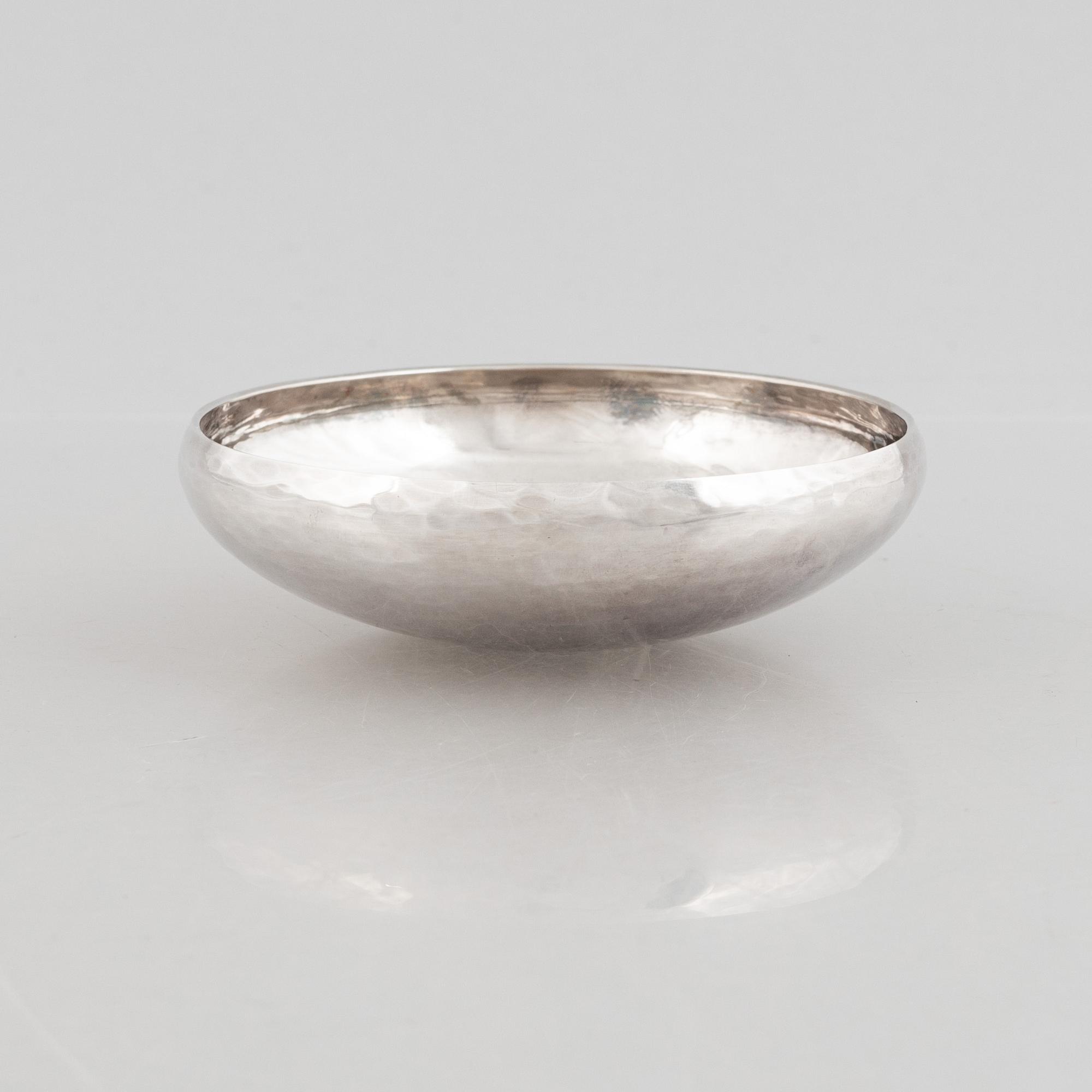 Rey Urban, bowl, sterling silver, Stockholm 1966.