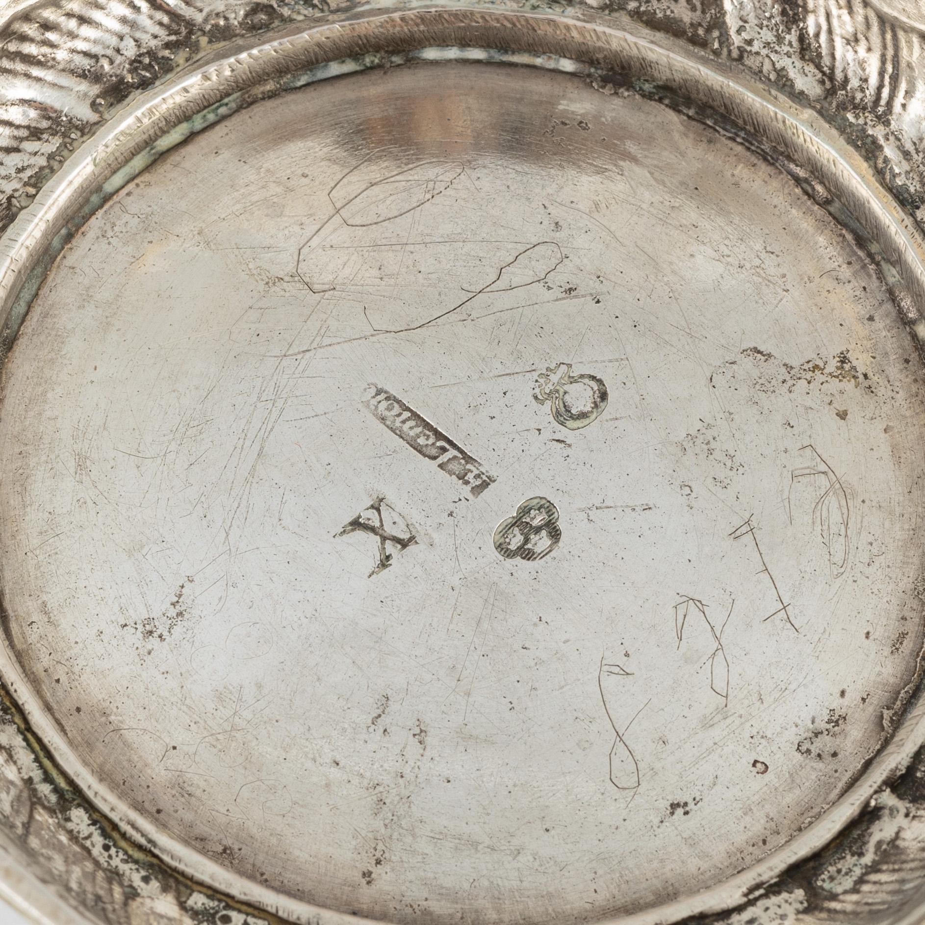 A silver beaker by Erik Lemon, Uppsala, 1780.