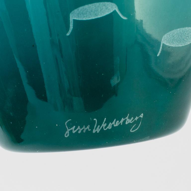 A Swedish Sissi Westerberg overlay vase, Reijmyre 2017.
