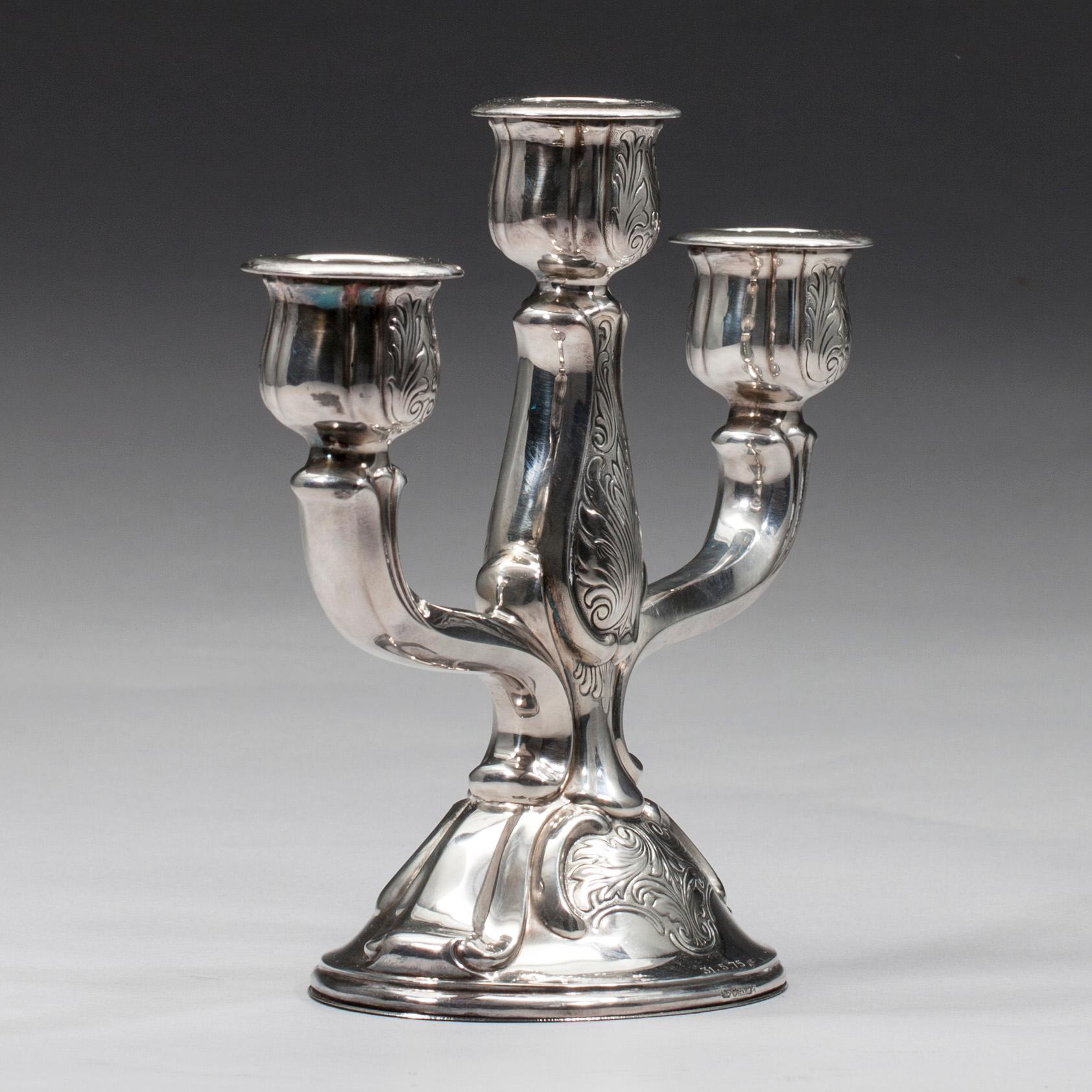 LJUSSTAKE FÖR TRE LJUS, silver, Kultakeskus, Tavastehus 1973. Totalvikt 389 g.