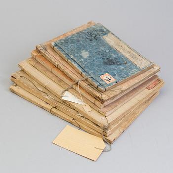 Sx woodblock illustration books, including HOKUSAI (1760-1849),