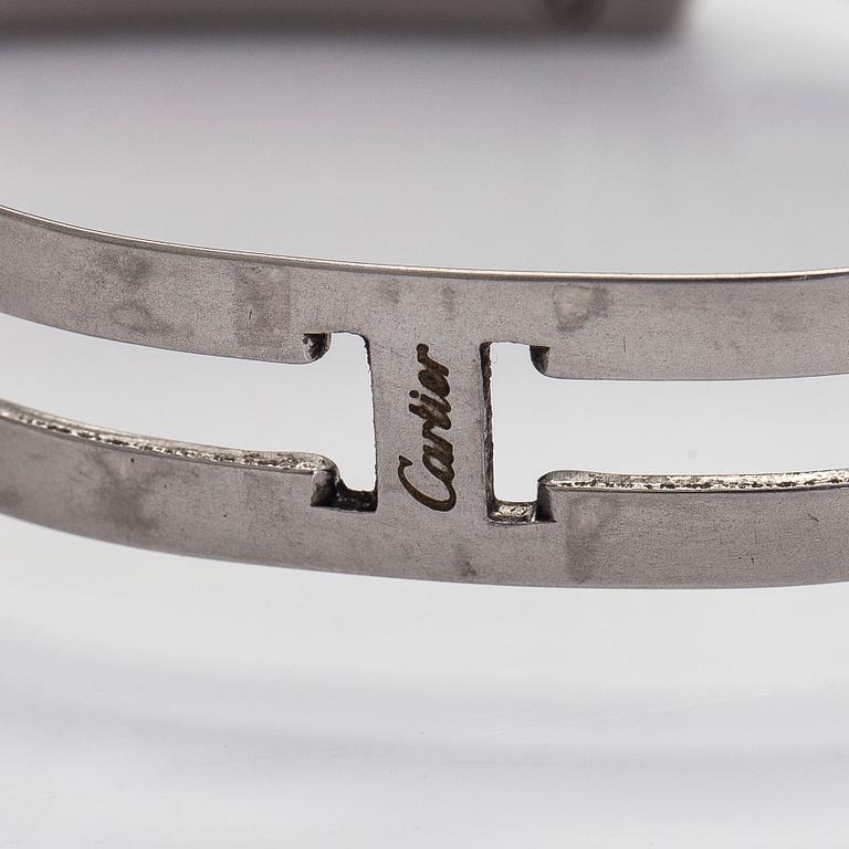 Cartier, Tank, Francaise, rannekello, 30 x 25 mm.