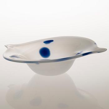 TIINA NORDSTRÖM, konstglas, "Wind bowl", signerad Tiina Nordström Iittala 1996.