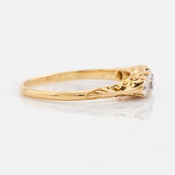 18K gold and old cut diamond band ring.