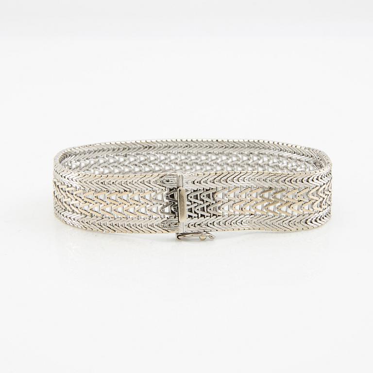 Bracelet fantasy link 18K white gold, Unoaerre Italy.