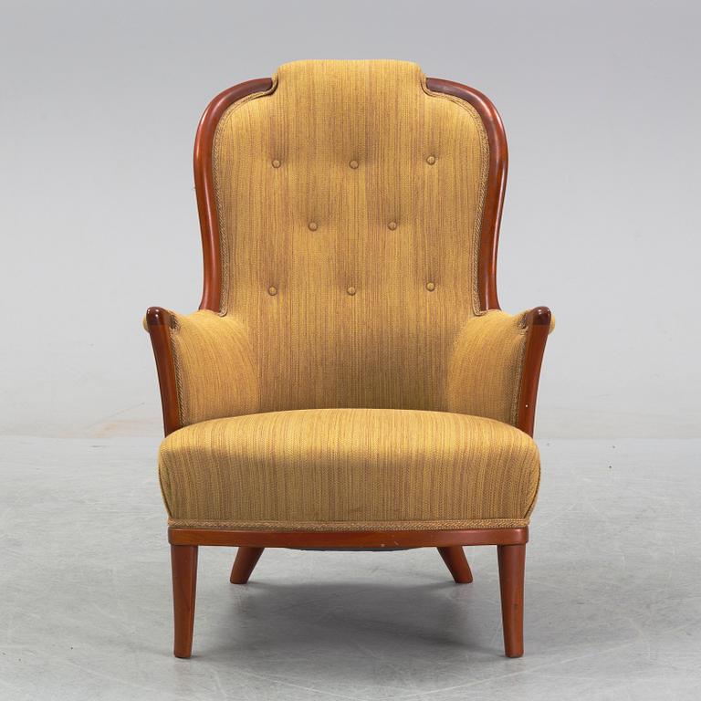 Carl Malmsten, a 'Vår Fru' mahogany easy chair, AB O.H. Sjögren, Tranås.