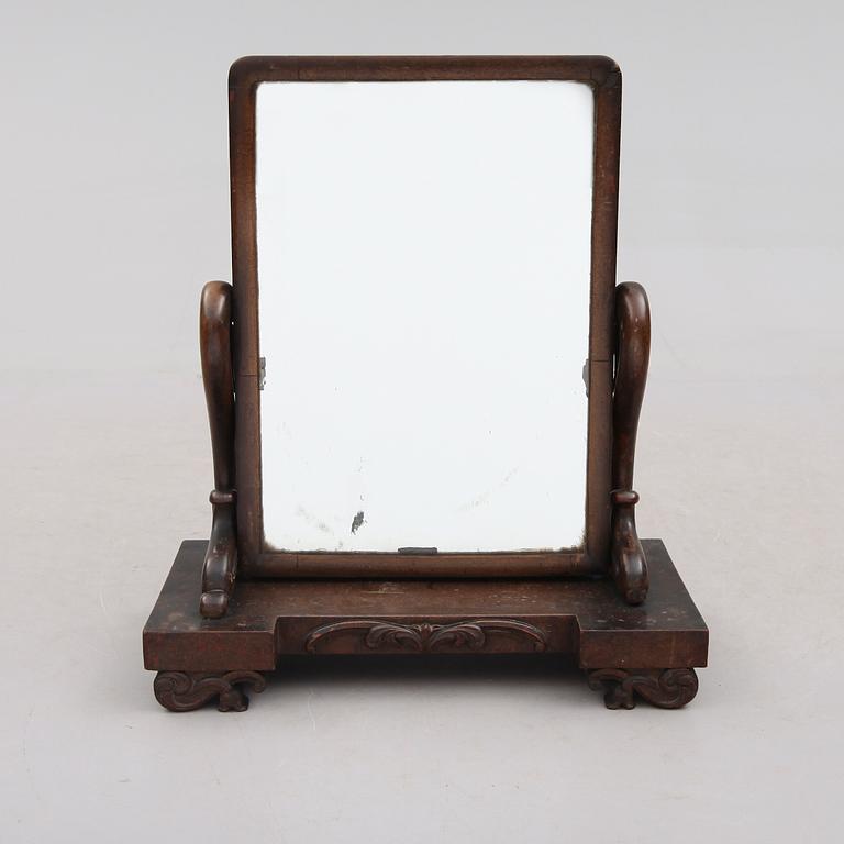 TOALETTSPEGEL, senempire, 1800-talets mitt.