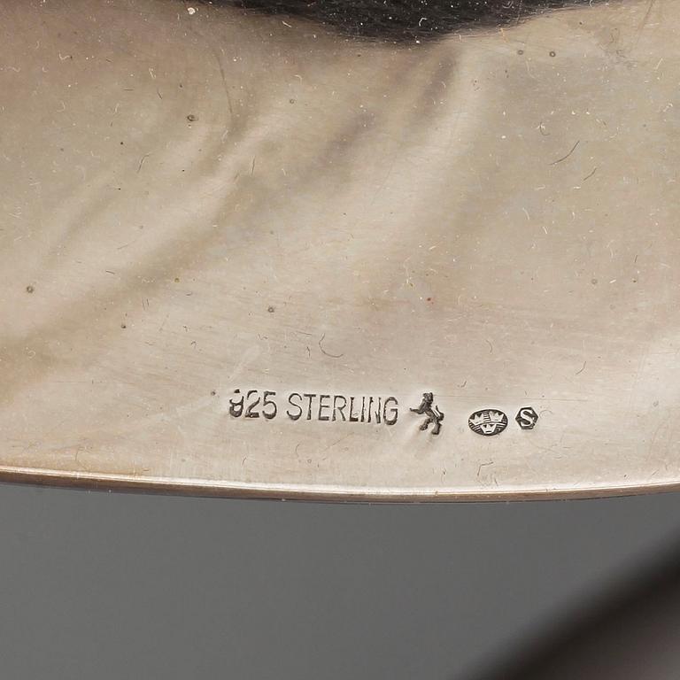 LJUSSTAKAR, ett par, silver, svenska importstämplar, 1900-tal.