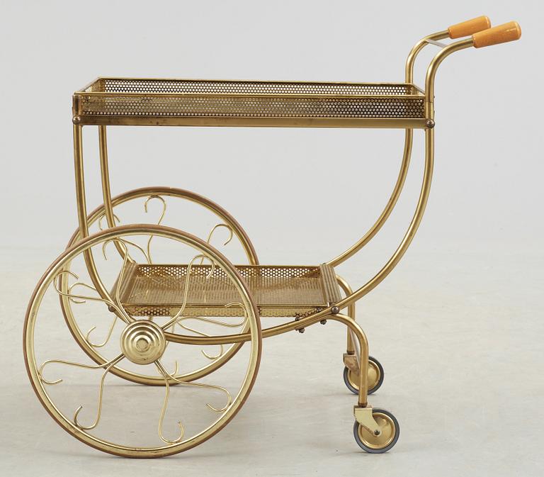 SERVERINGSVAGN, 1900-talets andra hälft.