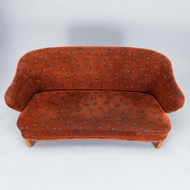 Flemming Lassen, A 3-piece sofa suite manufactured by Asko 1952-1956.