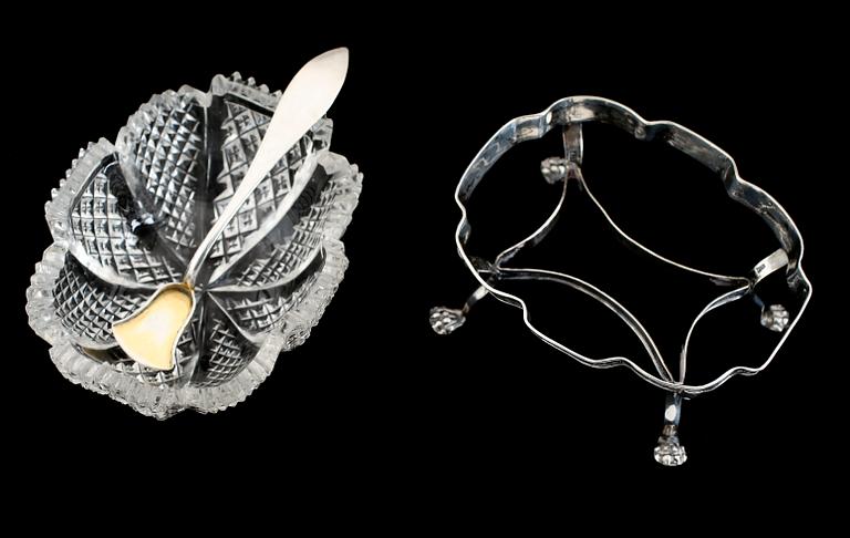 SALTKAR, silver, Carl Tengstedt, Göteborg 1833, SAMT SALTSKED, silver.