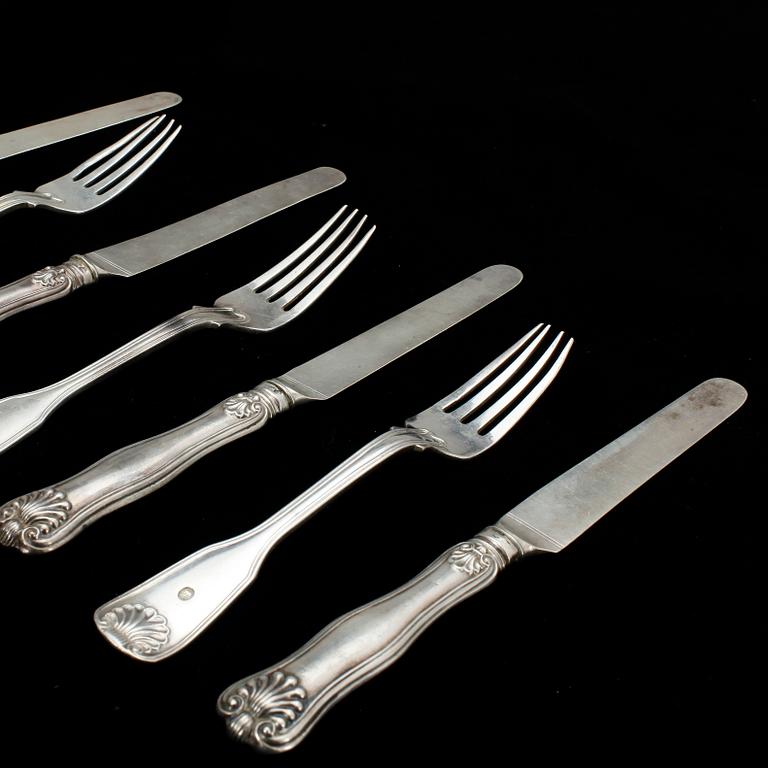 BESTICKSERVIS, 73 delar, silver, "Snäckmodell", Christian Hammer och Möllenborg. Stockholm mest 1850-tal. Tot ca 4400 g.