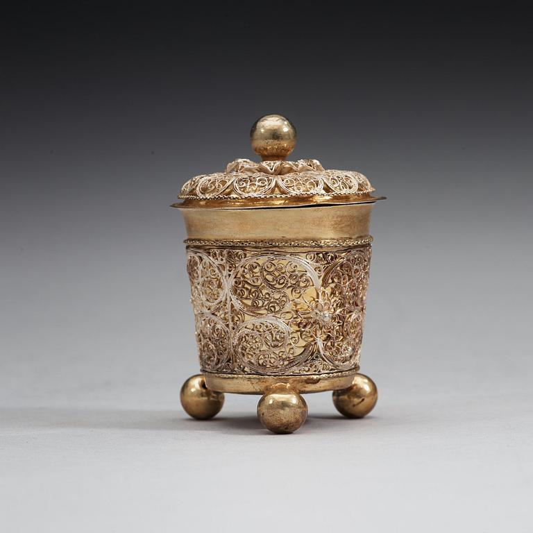 A Swedish 17th century parcel-gilt filigree-beaker and cover, unmarked.