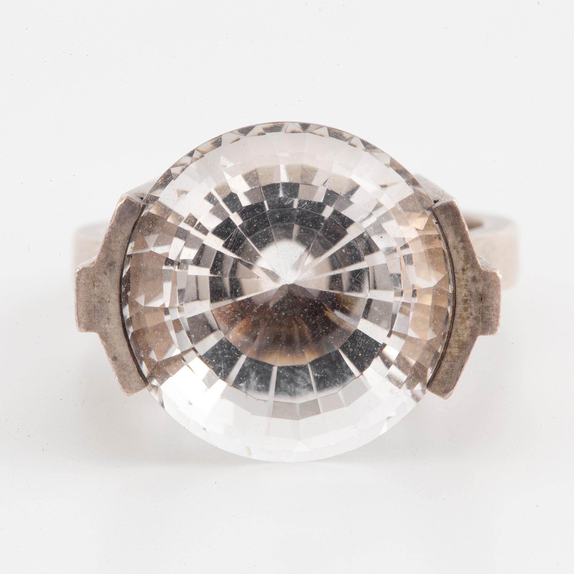 Wiwen Nilsson, ring med fasettslipad bergkristall, Lund, 1966, sterling silver.