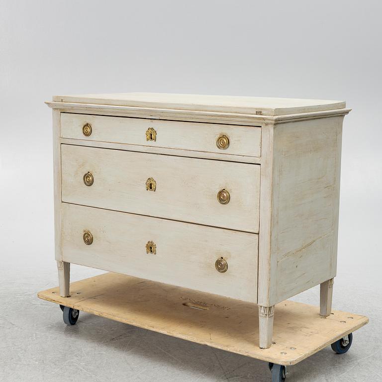 A chest of drawers, Gustavian style, 19th century.