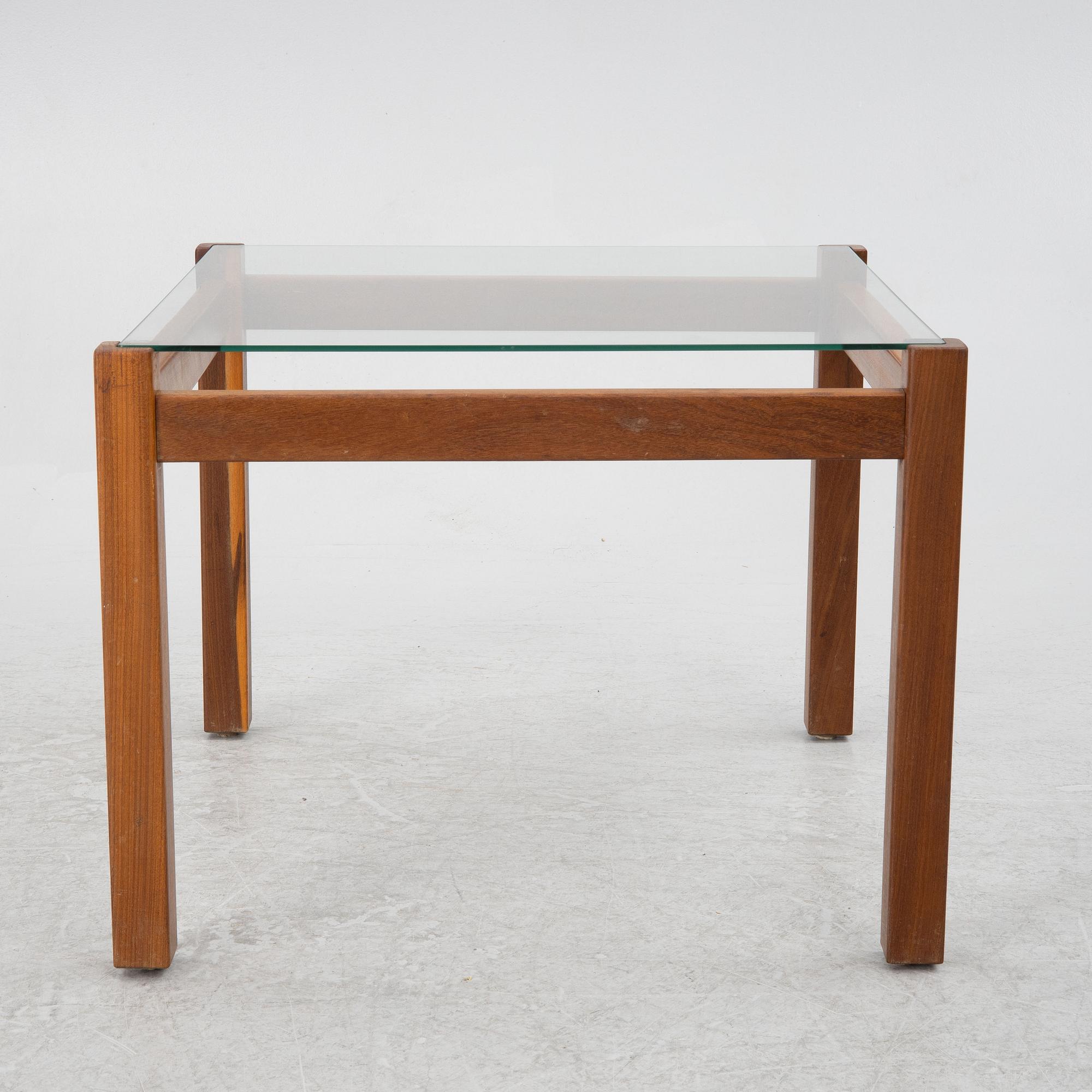 Carl Gustaf Hiort af Ornäs, coffee table, HMN, Huonekaluliike Mikko Nupponen, Finland 1960s.