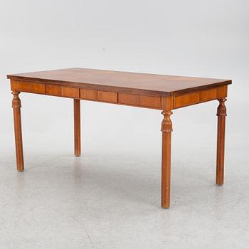 Skrivbord, 1900-talets första hälft.