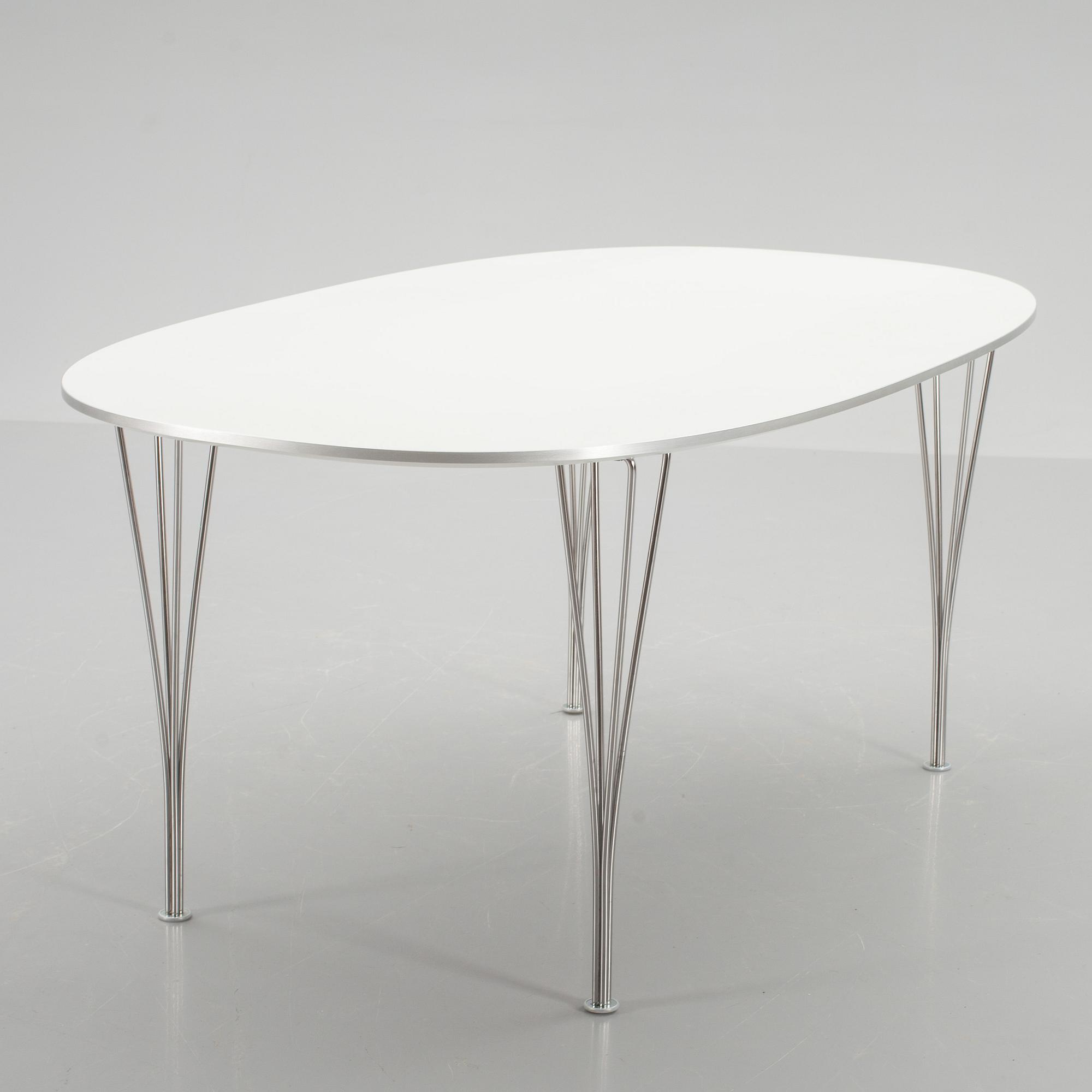 BORD, "Superellips", Bruno Mathsson och Piet Hein för Fritz Hansen.