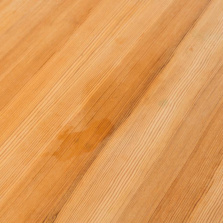 An "Asserbo" dinner table, designed by Børge Mogensen for Karl Andersson & Söner, second half of the 20th century.