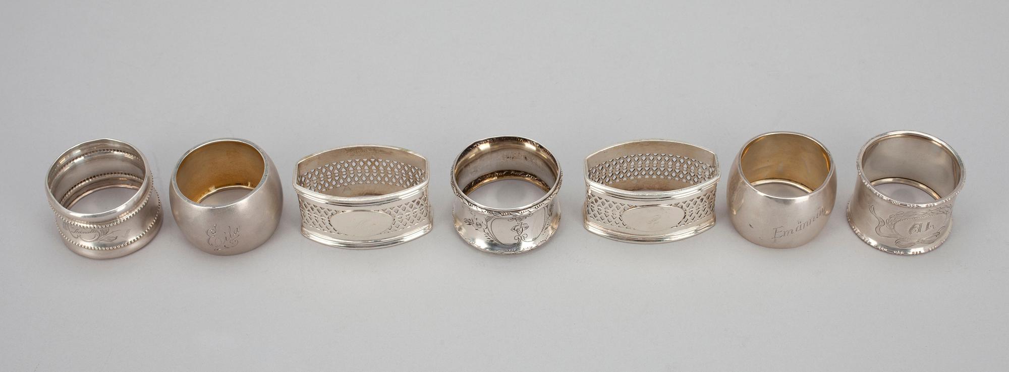 SERVIETTRINGAR, 7 st, silver, diverse stämplar. Vikt tot. 127 g.