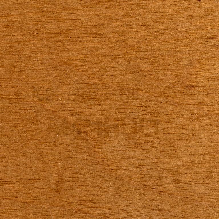 Linde Nilsson, dining table with four chairs.
Lammhult, second half of the 20th century.