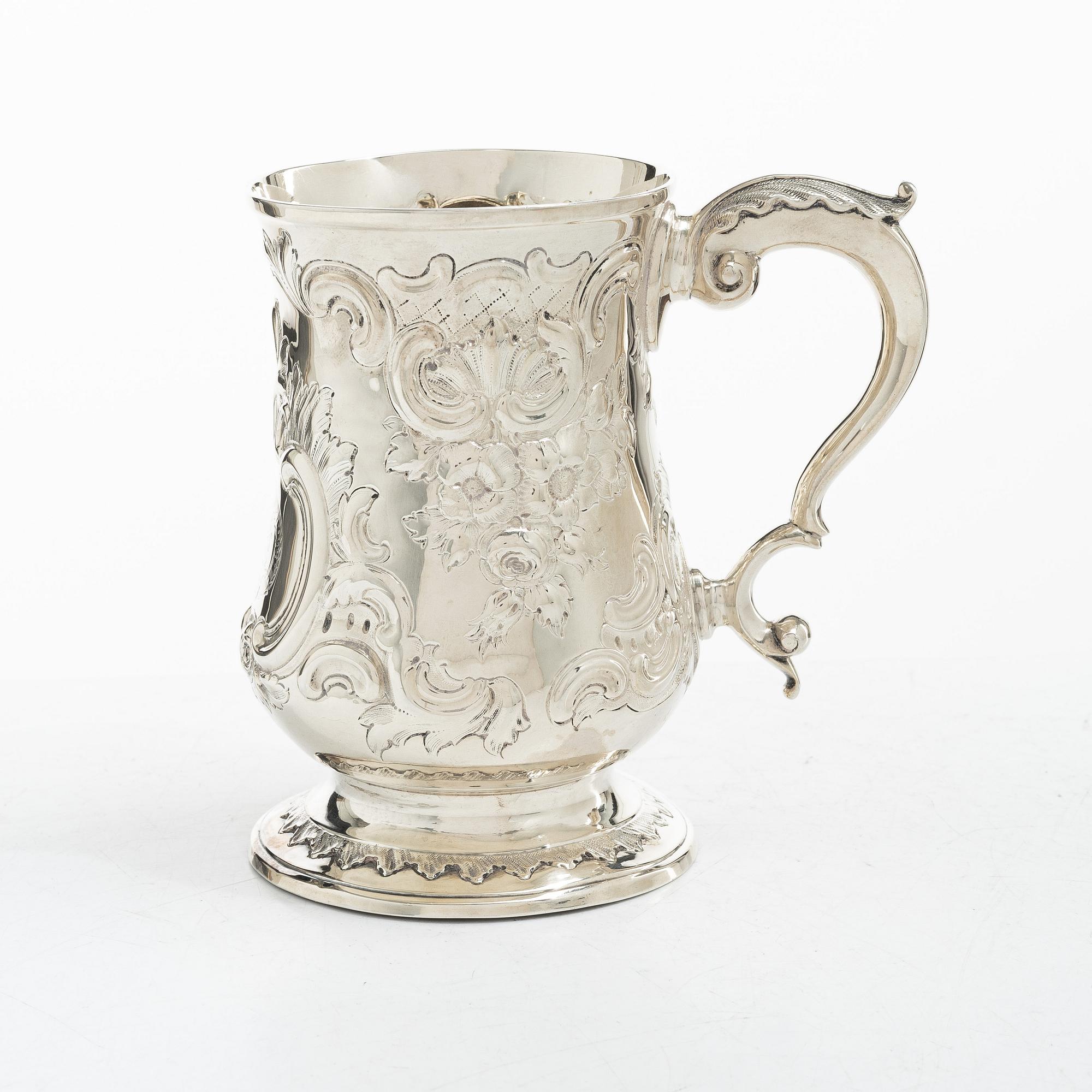 A British silver tankard, mark of John Kidder, London 1783.