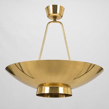 Paavo Tynell,   a mid-20th-century '9060' pendant light for Idman, Finland.