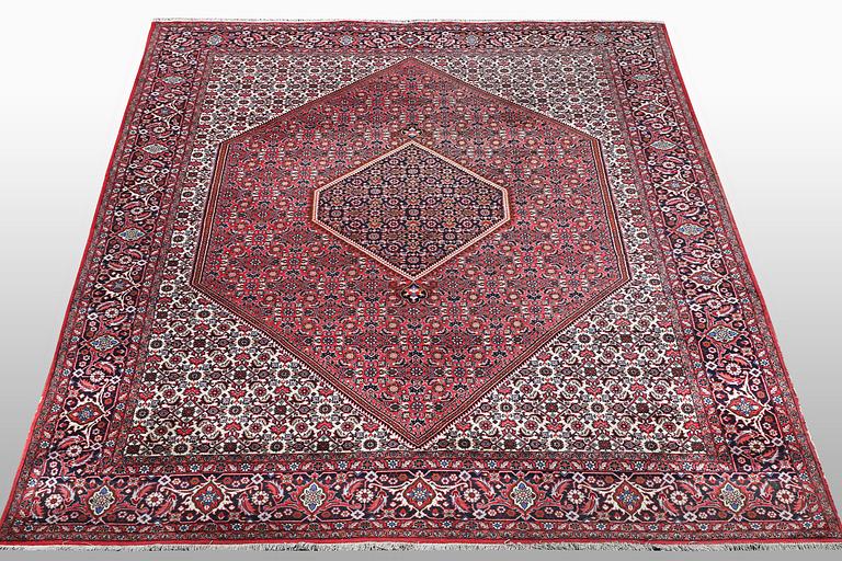 Matta, Bidjar tekab, ca 318 x 219 cm.