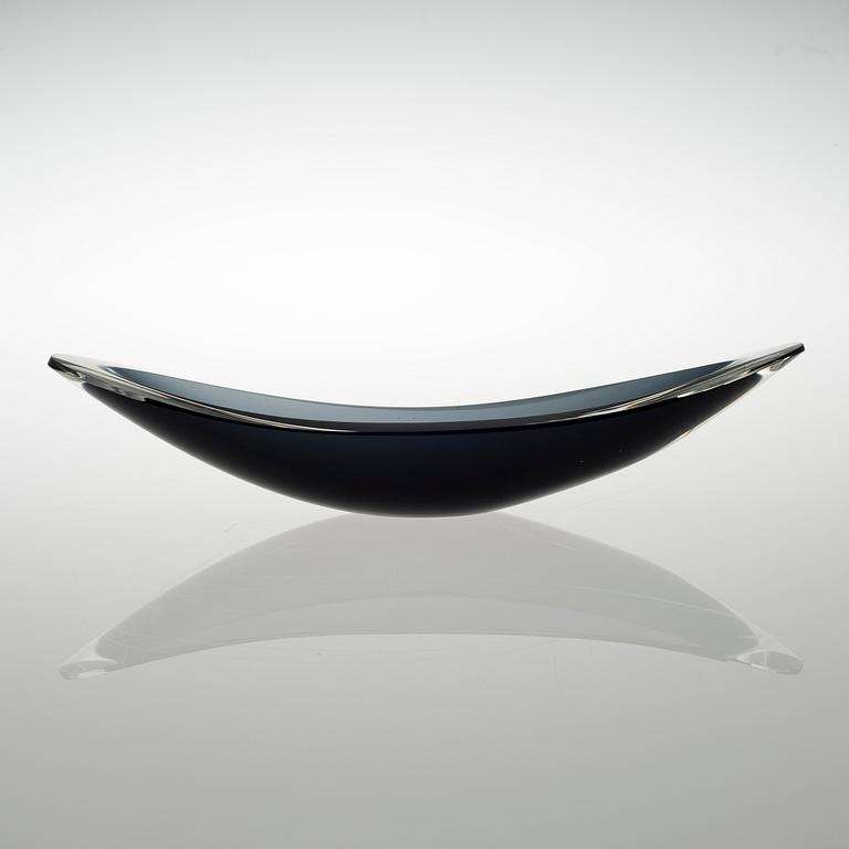 KAJ FRANCK, A GLASS SCULPTURE. Lancet. Signed K Franck Nuutajärvi Notsjö -59.