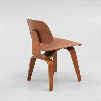 Charles & Ray Eames, fåtölj, "LCW", Herman Miller, USA.