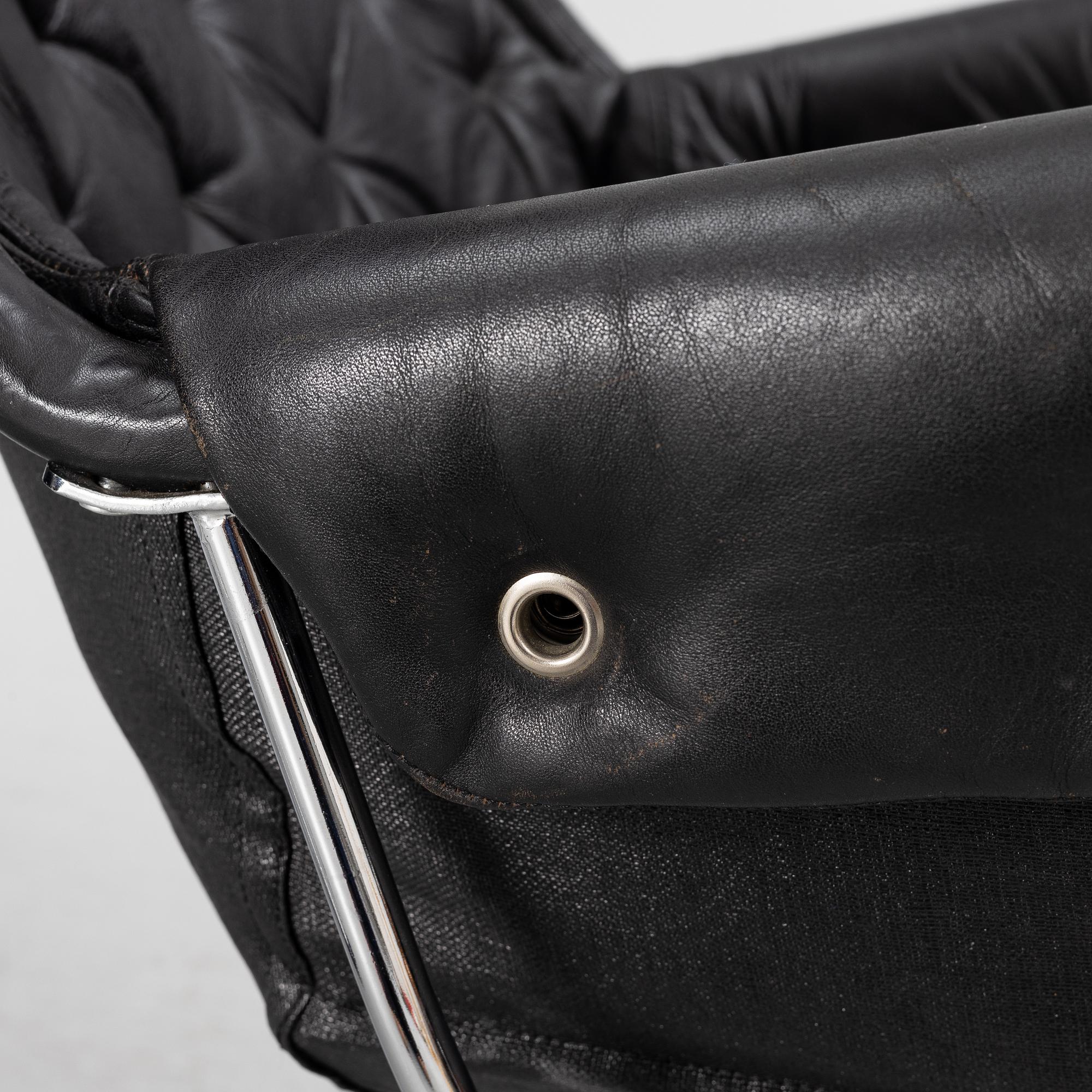 Bruno Mathsson, a pair of 'Jetson' swivel easy chairs, by Dux.