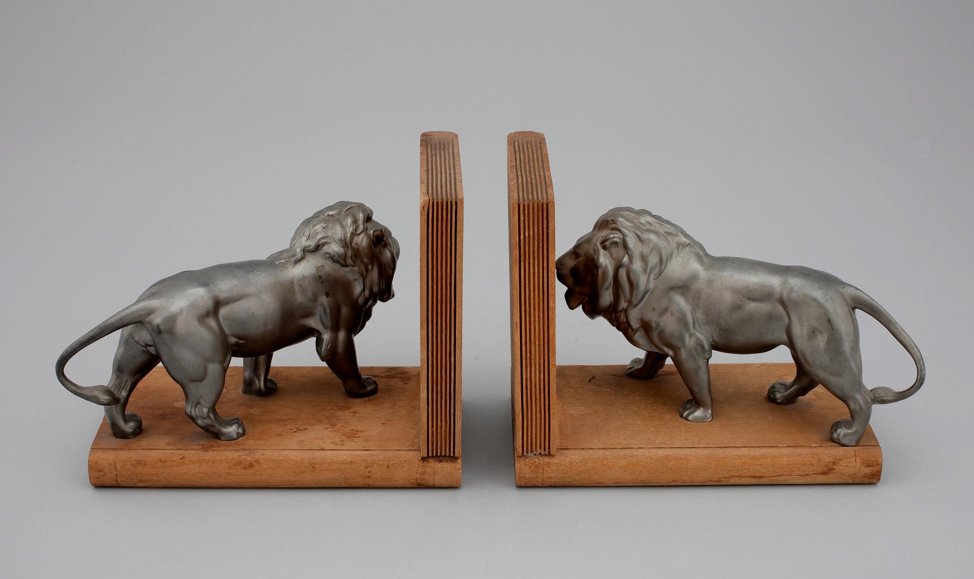 BOKSTÖD, 1900-talets mitt.