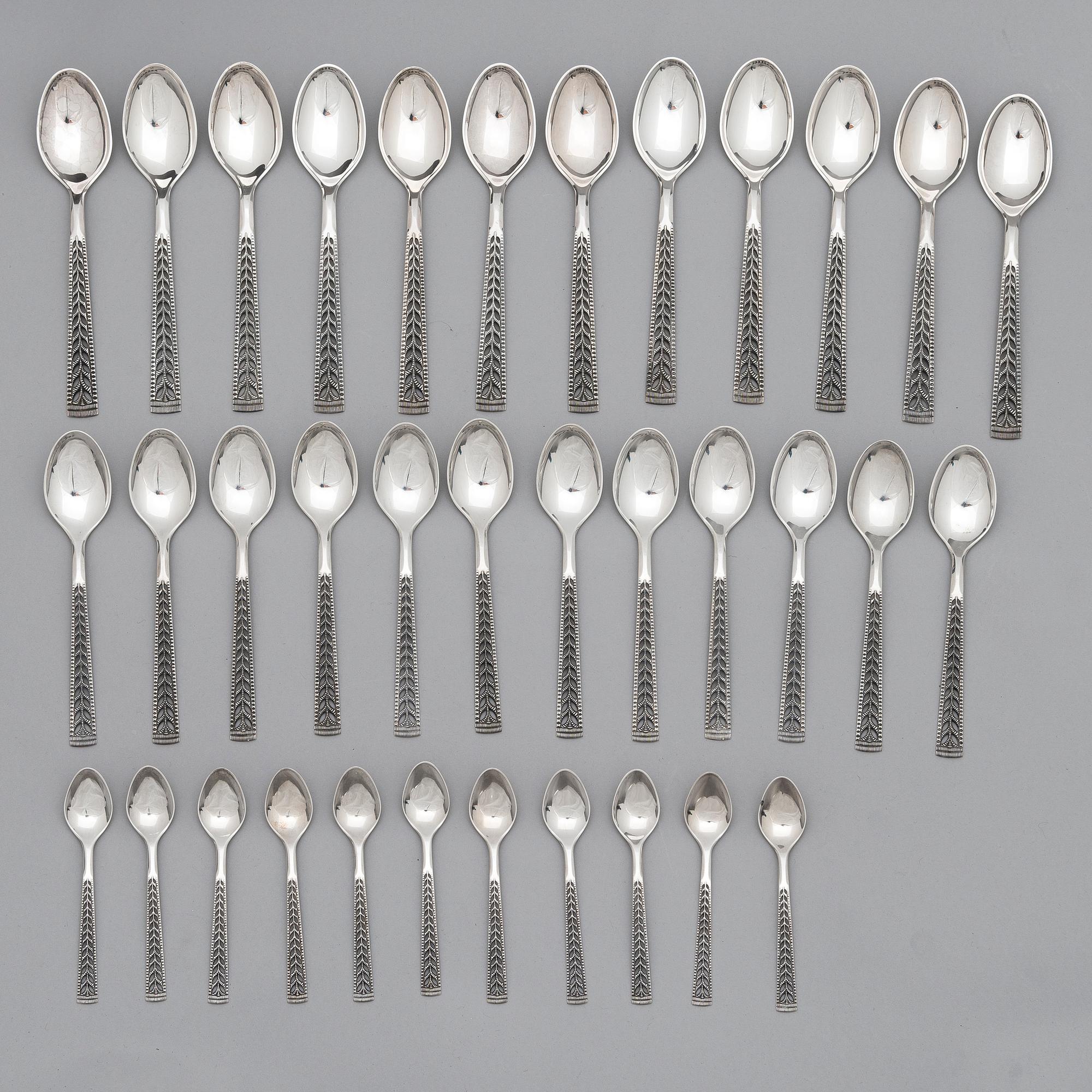 BESTICKUPPSÄTTNING, 126 delar, silver, Norge.