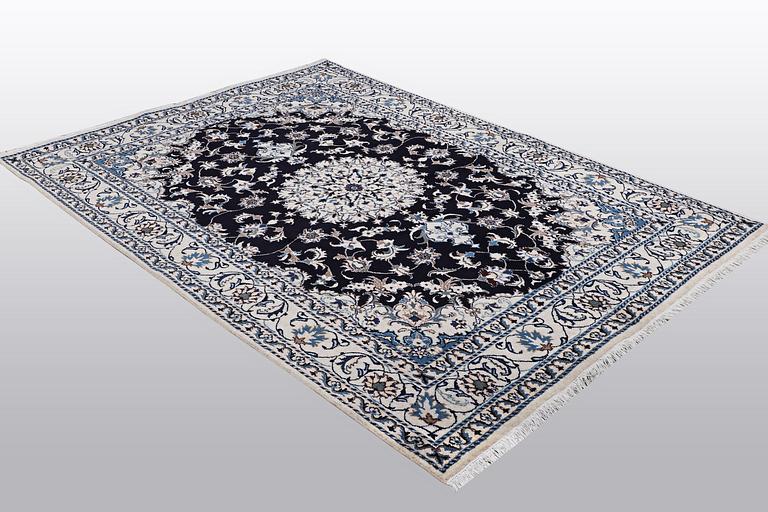 A rug, Nain 9 LAA, part silk, ca 240 x 170 cm.