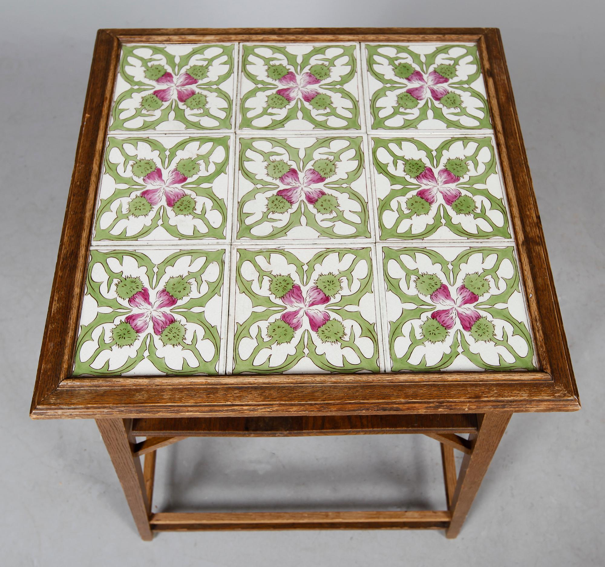 KAKELBORD, jugend, tidigt 1900-tal.